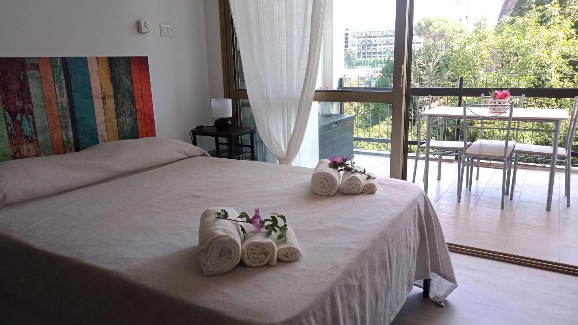 Aurelia City Garden Rom